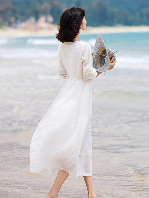 HM-S387夏季新款 白色苎麻连衣裙文艺绣花蕾丝花边灯笼袖显瘦大摆裙 商品图2