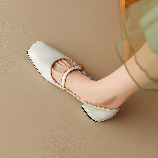 西村名物2023年秋季新款低粗跟包头小香风单鞋玛丽珍高级感单鞋D23CE30031 商品图7