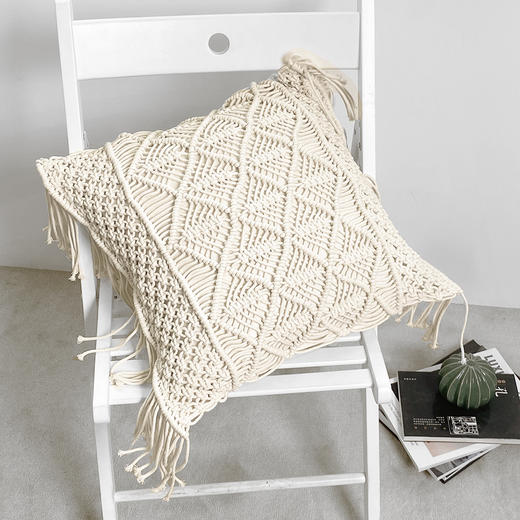 流苏抱枕（含芯） 商品图0