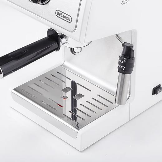 德龙（Delonghi）咖啡机 趣享系列半自动咖啡机 意式浓缩家用泵压式 可调节奶泡 ECP35.31.W 白色 商品图1