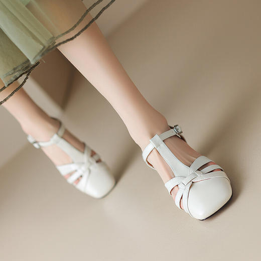 西村名物2023年夏季新款低粗跟包头小香风法式晚风空鞋D23AH10071 商品图7