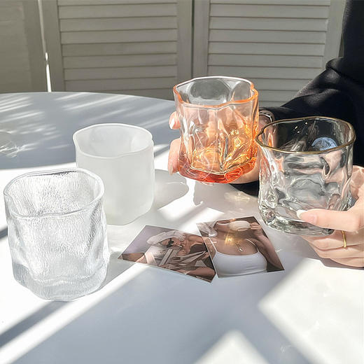 ins风不规则玻璃杯    威士忌酒杯小众高级感家用水杯咖啡牛奶扭扭杯折纸杯子女3.181 商品图1