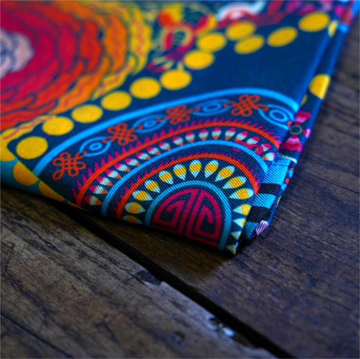 深山集市 车边真丝纹样印花方巾53*53cm 商品图7