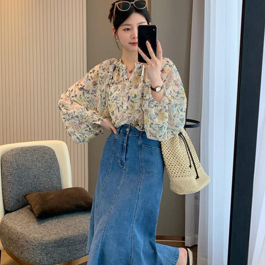 【水墨集云 复古花衬衫】 V领碎花印花御姐衫衬 法式蝙蝠袖露背衬衫 度假上衣女 商品图4