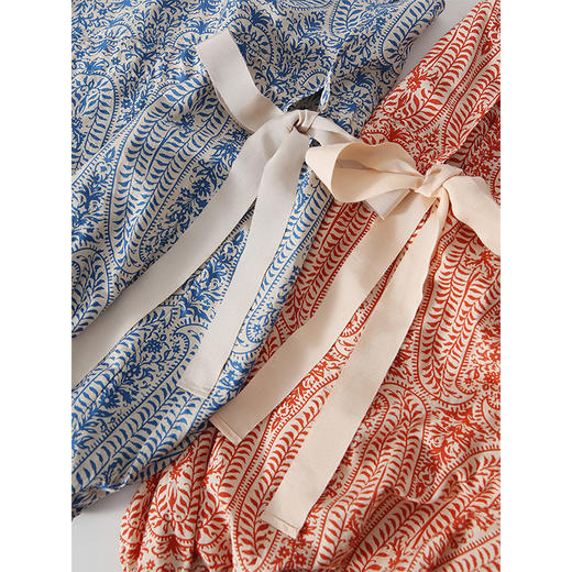 【水墨集云 复古花衬衫】 V领碎花印花御姐衫衬 法式蝙蝠袖露背衬衫 度假上衣女 商品图10