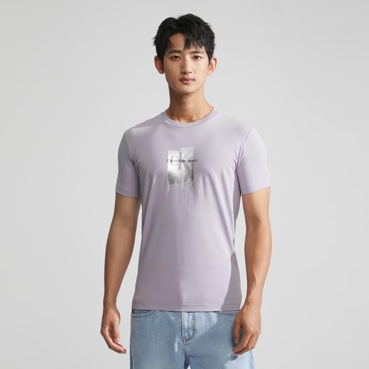 【海南专供价】CKJ早秋新款男士时尚字母箔印修身圆领短袖T恤J324214 商品图0