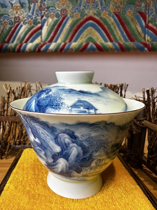 青釉手绘山水高脚盖碗 商品图0