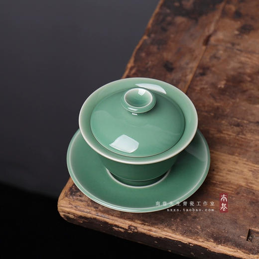 十里荷香青釉三才盖碗 商品图2