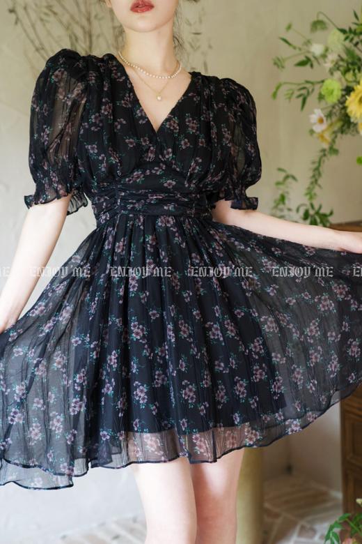 【门店同款】2023年夏季碎花褶皱连衣裙 151643599 商品图5