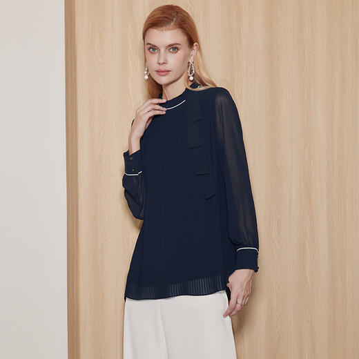 EITIE爱特爱通勤高级感飘带宽松直筒气质衫上衣秋季新款C2313216 商品图6