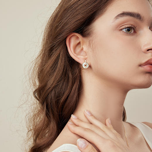 ARSIS银饰｜纯真年代系列 如意扣耳钉 商品图5