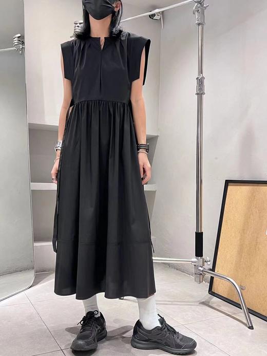 女连衣裙B7821 商品图1