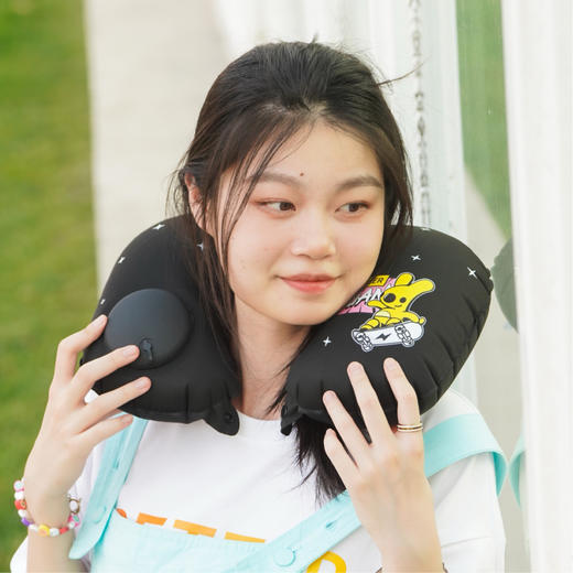 袋鼠团团充气颈枕 商品图1