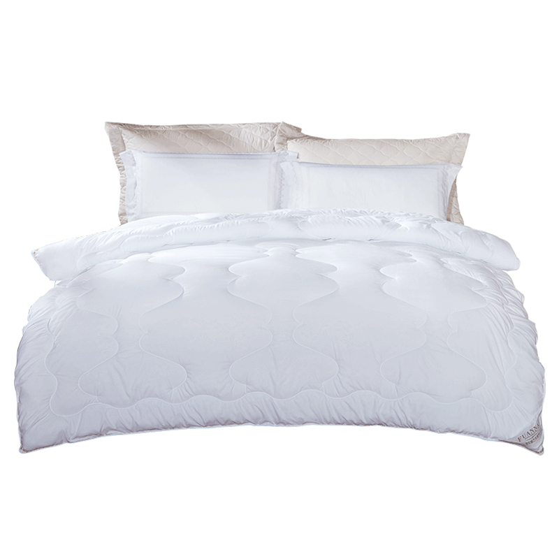 富安娜 逸享抗菌四季被 203*229cm 1000g