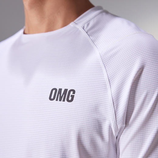 OMG运动 【冰凉格】凉感透气面料健身衣服夏季宽松速干衣短袖t恤 商品图2