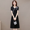 时尚优雅，夏款中长款修身气质V领短袖假两件A字裙黑色连衣裙QYM-XQD-5B107-L 商品缩略图0