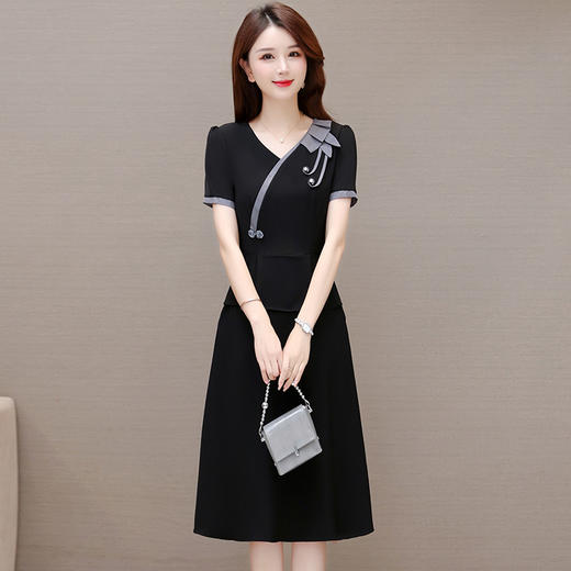 时尚优雅，夏款中长款修身气质V领短袖假两件A字裙黑色连衣裙QYM-XQD-5B107-L 商品图0