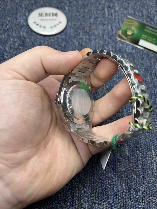 EW劳力士星期日历型系列 日志40mm 冰蓝盘 商品图5