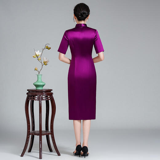 LHS-A263新款喜婆婆参加婚礼服夏季婚宴装旗袍年轻款新娘结婚母礼服 商品图3