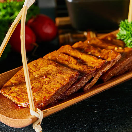 来伊份藤椒牛肉味蛋白素肉88g*3包【CZ】 商品图2