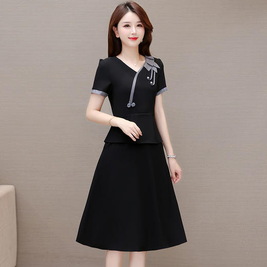 时尚优雅，夏款中长款修身气质V领短袖假两件A字裙黑色连衣裙QYM-XQD-5B107-L 商品图1