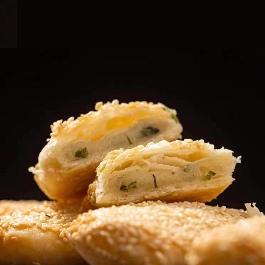 百年老店【鸿兴德】雪花酥饼 手工擀饼 个头饱满 香酥可口 0添加 一口咬下去 酥而不硬  芝麻浓香 唇齿留香 可直接吃 可夹食肉类、素菜、小咸菜 珍馐美味 回味无穷 商品图3