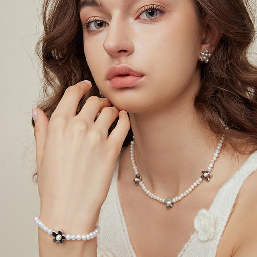 ARSIS｜繁绮系列 元气花花项链天然淡水珍珠精致轻奢甜美项链 商品图6