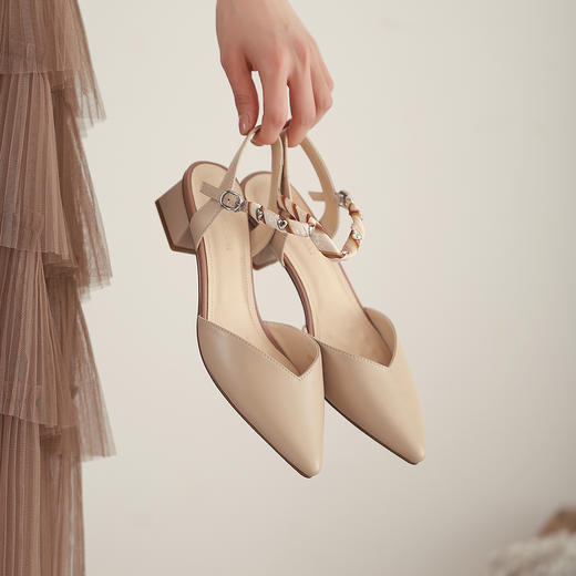 阿么手工女鞋百搭气质中跟真皮凉鞋女2025新款法式一字带鞋子4CM 商品图4