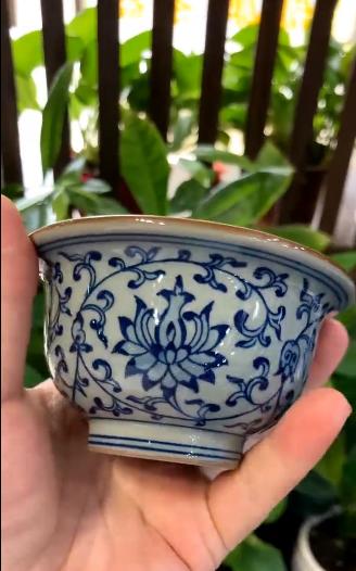 老陶泥开片缠枝莲压手杯 商品图0