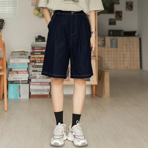 黛唯梵【日系棉牛仔短裤女阔腿裤上新啦！】2023夏季新款高腰休闲牛仔裤，轻薄舒适，时尚百搭。快来选购上架的新品吧，展现个性女力！ 商品图2