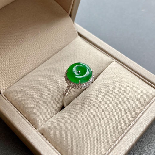 冰种阳绿翡翠平安扣戒指18k白金钻石镶嵌 商品图1
