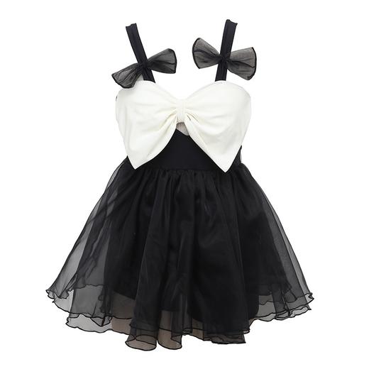 【ins仙女风！遮肉显瘦泳衣】裙式连体泳衣，让你的身材在水中舞动，像一首华丽的乐曲。小香风，仙女范，不仅遮肚显瘦，更是时尚的象征。泡温泉，度假，戏水嬉戏，无拘无束地玩转水中世界！ 商品图4