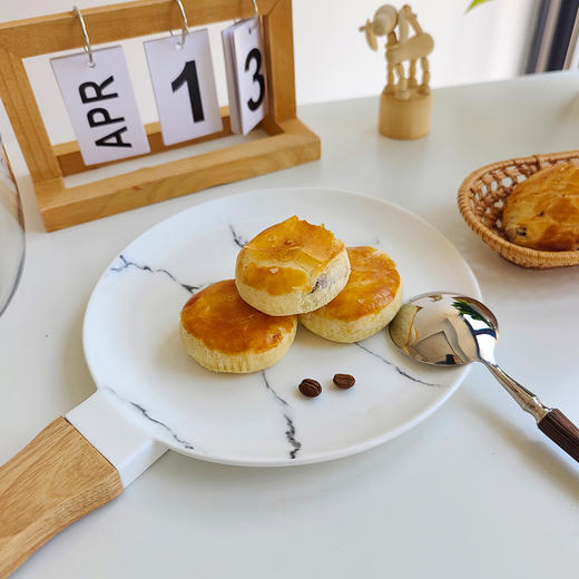 手工黄油鲜花饼 饼皮金黄 口感酥软 馅料满满 商品图7