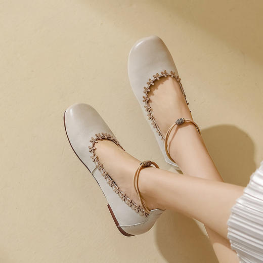 西村名物2023春季新款舒适休闲平底低跟搭扣女单鞋T23AE12541 商品图3