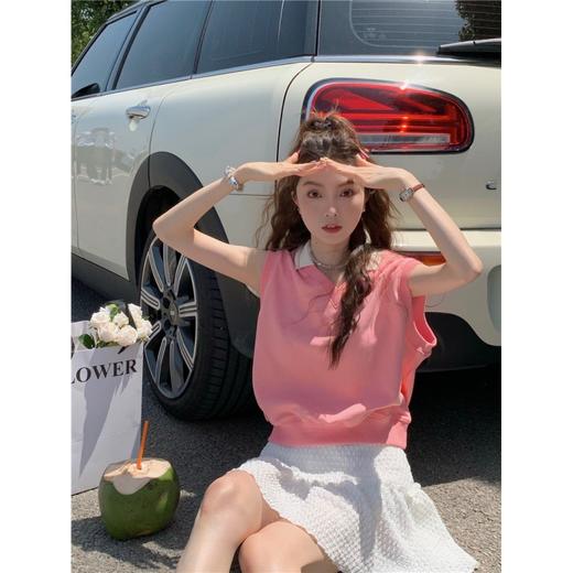 【春夏新款时尚必备！】实拍少女粉粉无袖polo领上衣，让你尽情展现青春活力，在人群中散发出甜美女人味道。 商品图0