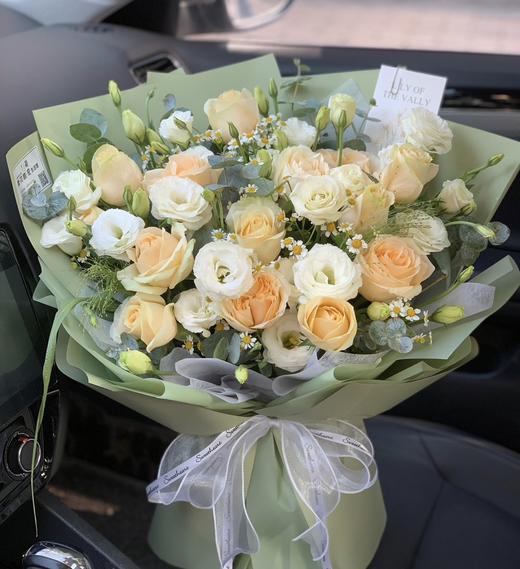 香槟玫瑰花束 商品图0