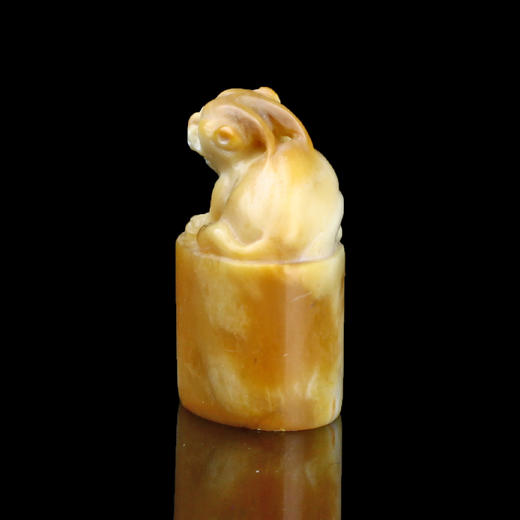 孤品014564:老挝石北部黄貔貅钮随形章-3.0*1.9*3.8cm 商品图1