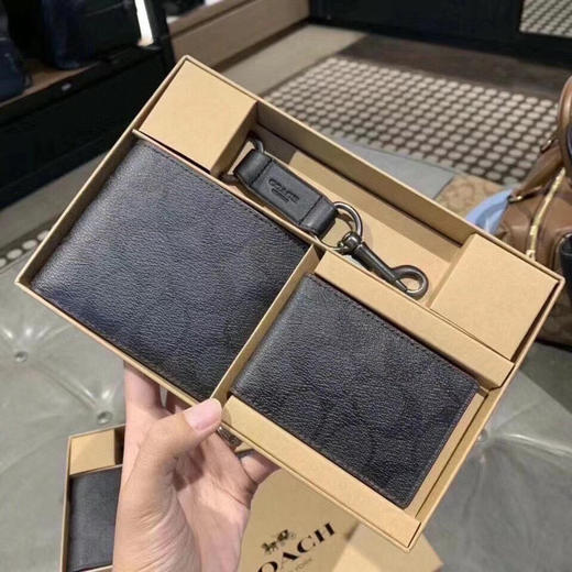 美国现货¥699直邮到手！COACH 新版男士皮夹钥匙扣卡包钱包礼盒 黑灰logo 商品图2