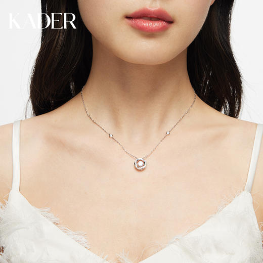 KADER卡蒂罗 心动光芒项链 S925银 气质简约ins小众设计女纯银轻奢小众设计款锁骨链2022年新款 商品图3