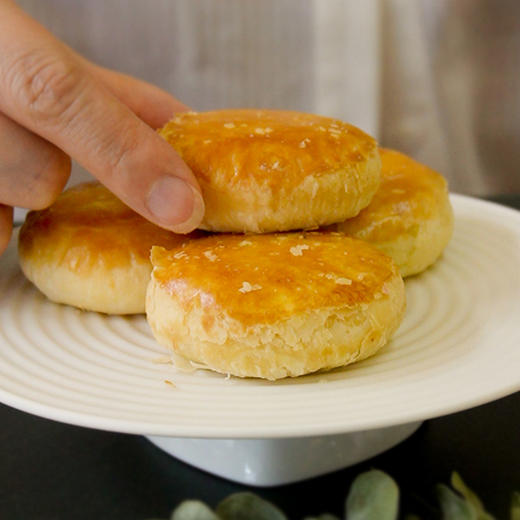 手工黄油鲜花饼 饼皮金黄 口感酥软 馅料满满 商品图4
