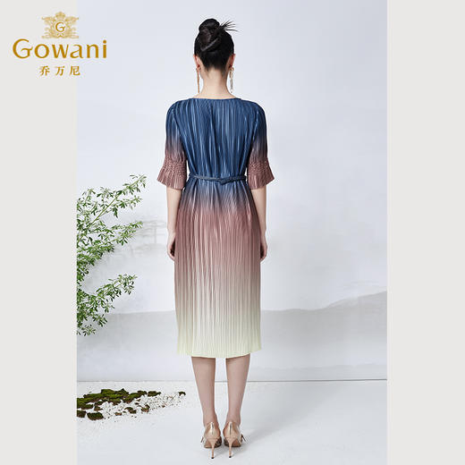 乔万尼新品连衣裙渐变设计感收腰显瘦ET2E269 商品图4