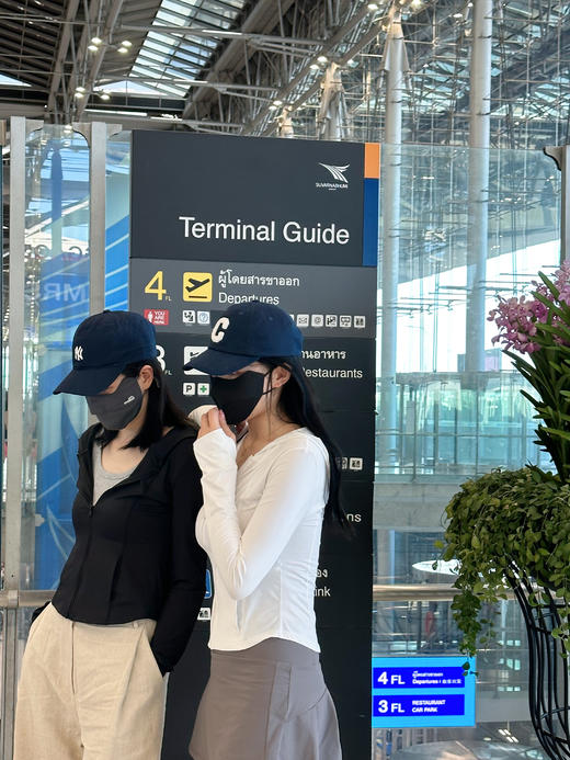 【品牌直发】小野和子防晒服修身款 四色可选 UPF200+速干凉感高弹冰丝防晒衣（尺码偏小） 商品图6