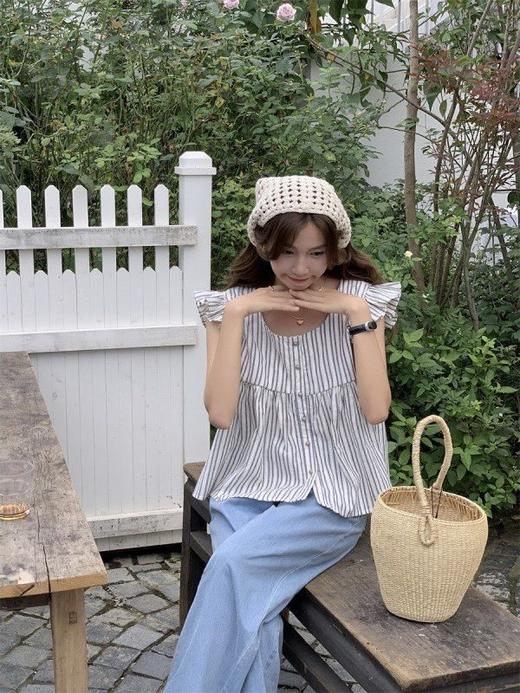 黛唯梵【新款上架，木耳边小飞袖】方领竖条纹，童趣甜美，倍添少女心。女神们，特别推荐给爱穿衣的你们！ 商品图2