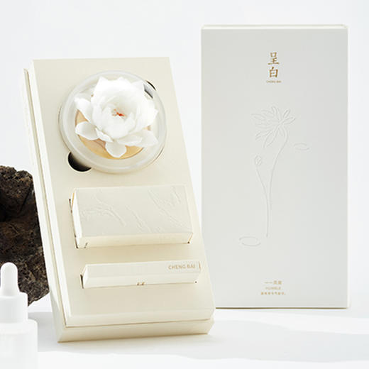 广诚行-德化手捏洛神瓷花礼盒 商品图4