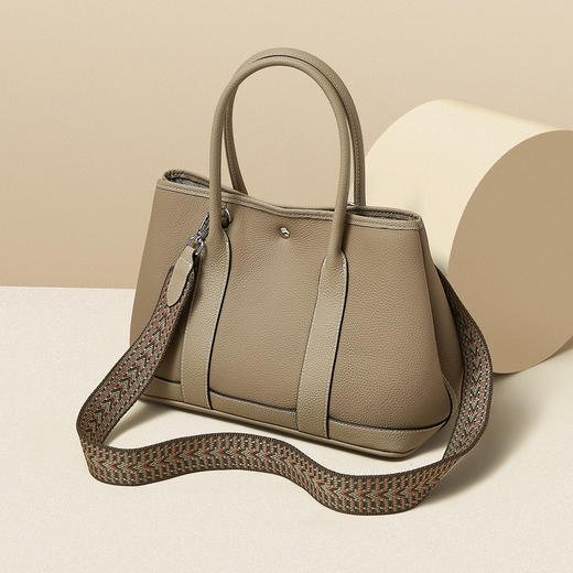 Safiya/索菲娅头层牛皮2023新款菜篮大容量单肩包女式斜挎手提包SF9135033Y 商品图8