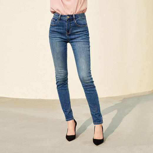 EITIE爱特爱时尚高腰经典蓝色通勤显瘦修身小脚牛仔裤秋季新款C2305202 商品图1
