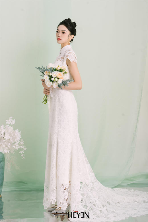 荷言HEYEN 美人如玉 白色蕾丝手工长拖尾新娘旗袍高级定制 商品图12