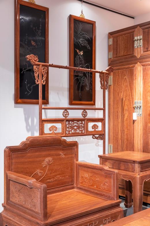 红桥红  家具严选  缅甸花梨（大果紫檀）【三弯腿荷韵沙发十三件套】 商品图3