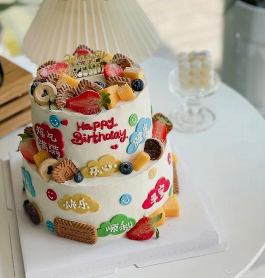 手绘祝福语新鲜水果生日蛋糕 商品图0