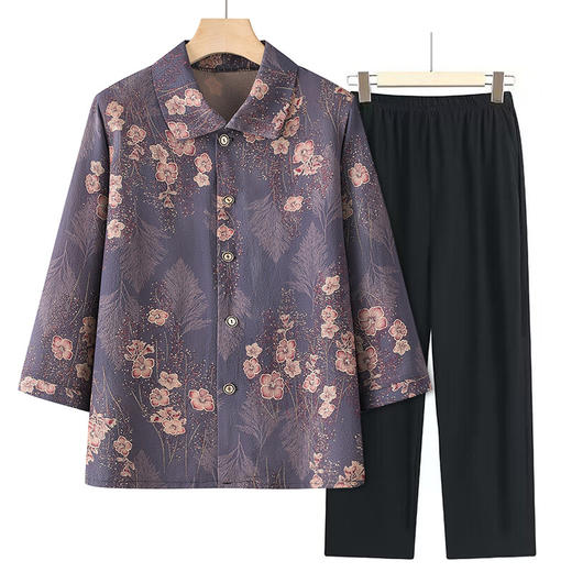 黛唯梵【妈妈夏季新款，适合中老年人穿着】衣料柔软舒适，七分袖设计透气。让妈妈体验舒适时尚的穿着风格，展现自信、优雅的形象。 商品图1